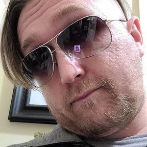 Meet your Posher, Lucian